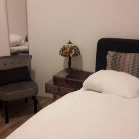 Gaestehaus Hotel 2*